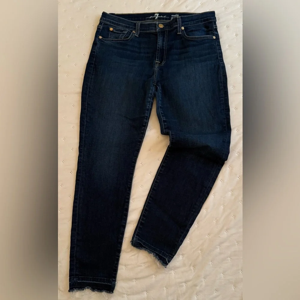 7 For All Mankind ~ Gwenevere ~ Ankle - Picture 1 of 3